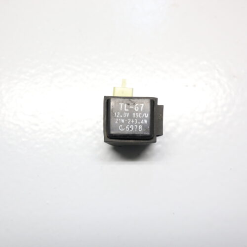Relé intermitentes Burgman 125 200 E3C184