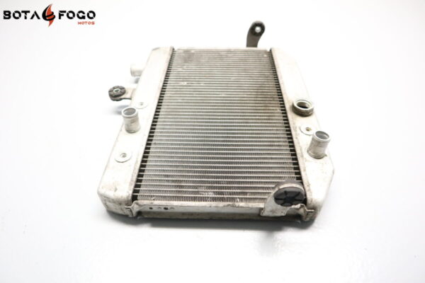 Radiador Burgman 400 06-16 M3C043 - Imagen 2