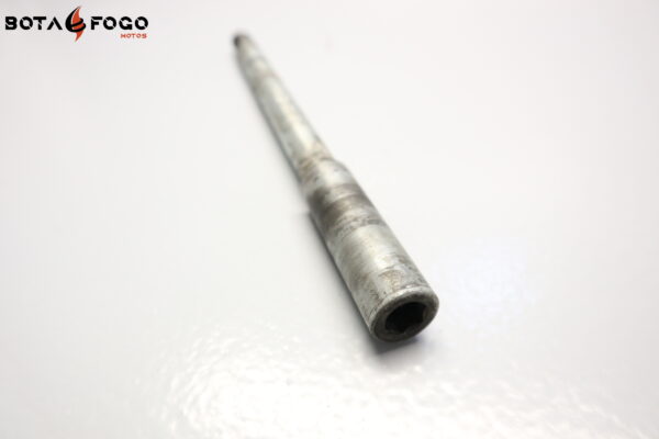 Eje rueda Burgman 650 02-13 C3C492 - Imagen 2