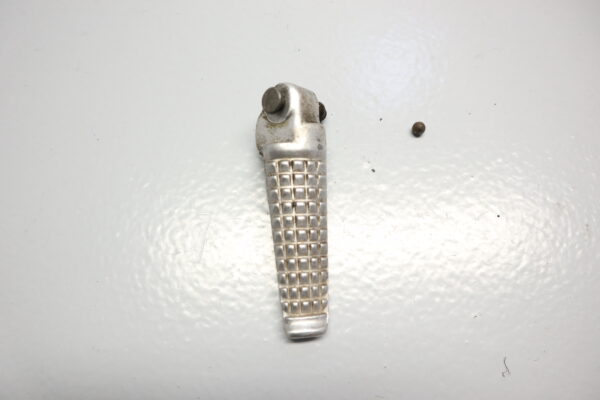 Estribera IZQ GSF Bandit 600 C3C343 - Imagen 2