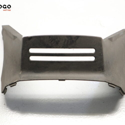 Tapa bajo asiento    Suzuki Burgman 125/150 2002-2006 P3C681