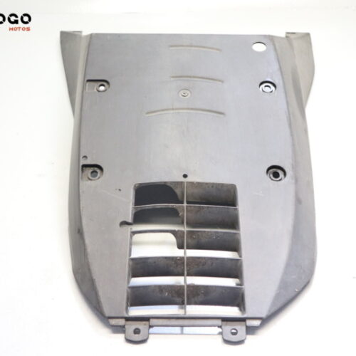 Quilla Central   Suzuki Burgman 125/200 2006-2013 P3B515