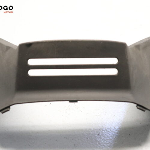 Tapa bajo asiento    Suzuki Burgman 125/150 2002-2006 P3C682