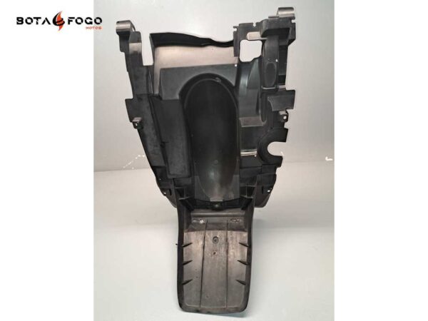 Portamatrícula    Suzuki Burgman 250 400 1998-2002 P5C014 - - Imagen 4