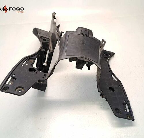 Suelo    Suzuki Burgman 125 200 2006-2013 P5B0050 48122-03H