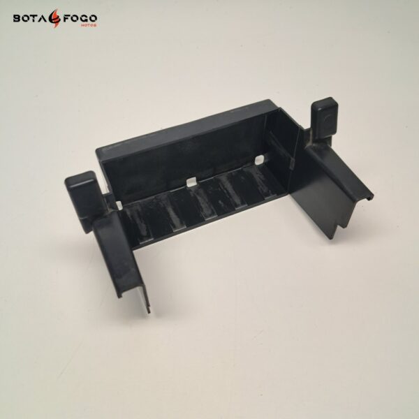 Caja bateria Yamaha Majesty 400 2004-2008 P3A0352