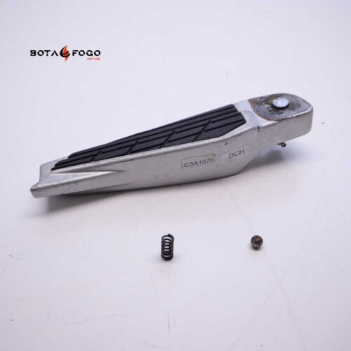 Estribera TRAS DCH Kymco Xciting 2009-2012 C3A1070