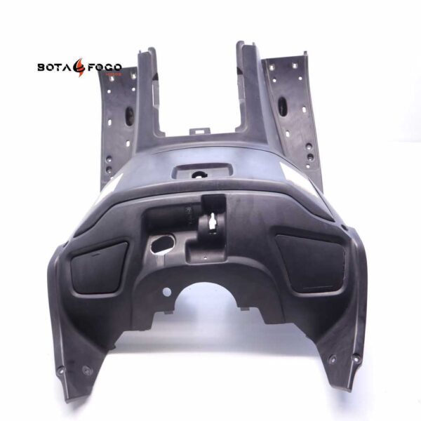 Contra escudo Suzuki Burgman 250/400 1998-2002 P5A0071 - Imagen 2