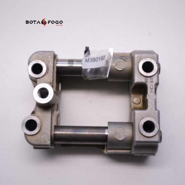Cuerpo balancines Suzuki Burgman 250 2003-2006 M3B0190
